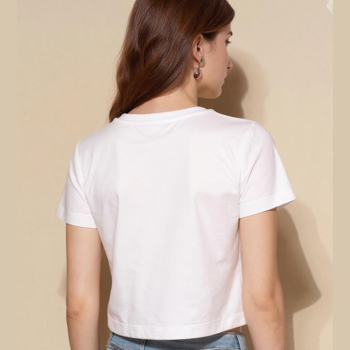 Women's Navel-Baring Short